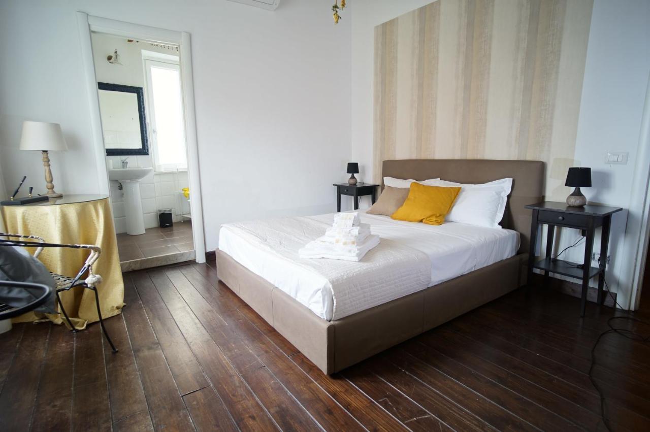Cittadella Rooms Salerno Exterior photo